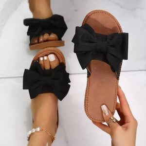 SHEIN Black Bow Sandals